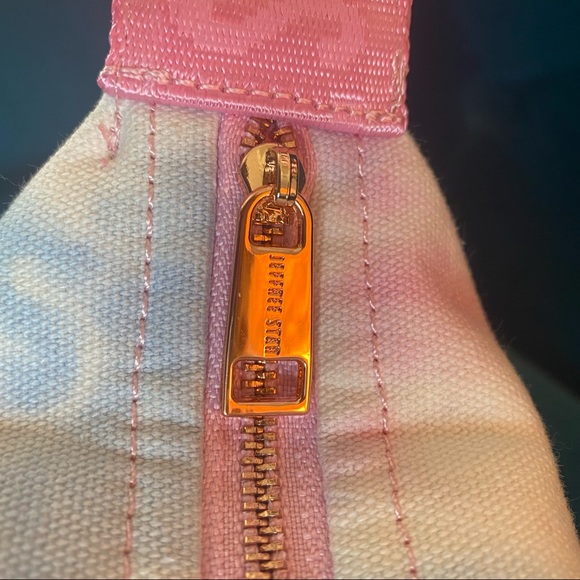 NEW💕JSC Limited Spring ‘21 Edition tie dye makeup bag - Picture 4 of 13